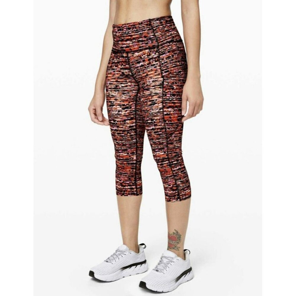 Lululemon Fast Free Crop II 19" *Nulux Flash Pleat Orange Sz 4 EUC